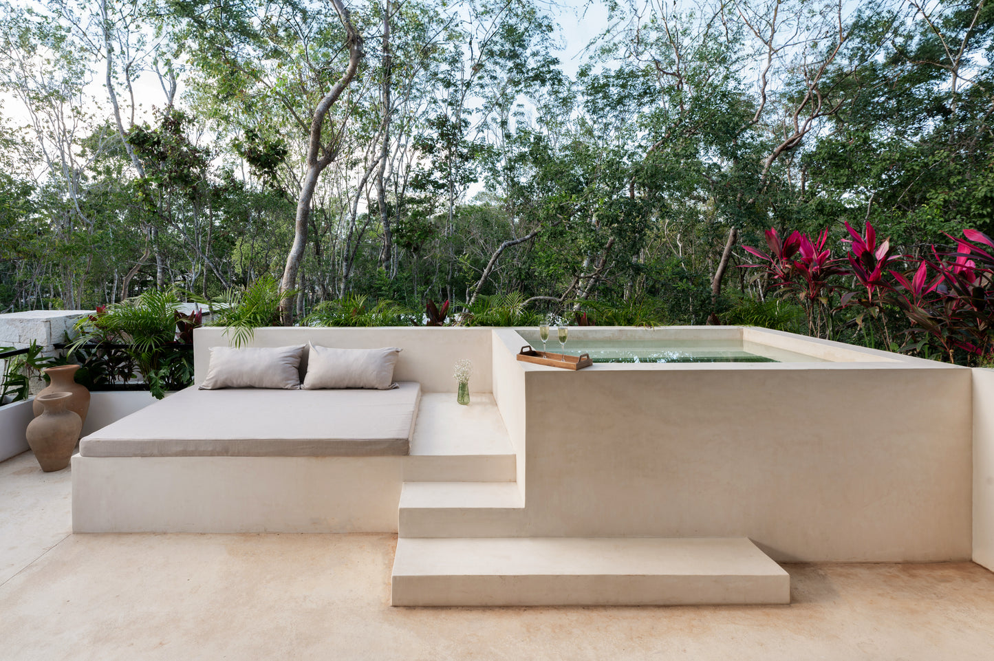 9 Bedroom Jungle Hacienda