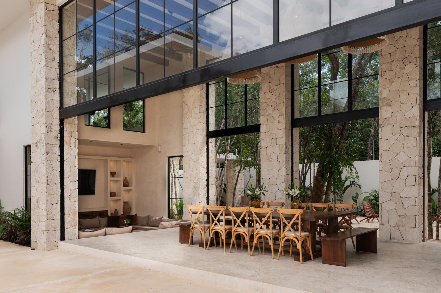 9 Bedroom Jungle Hacienda