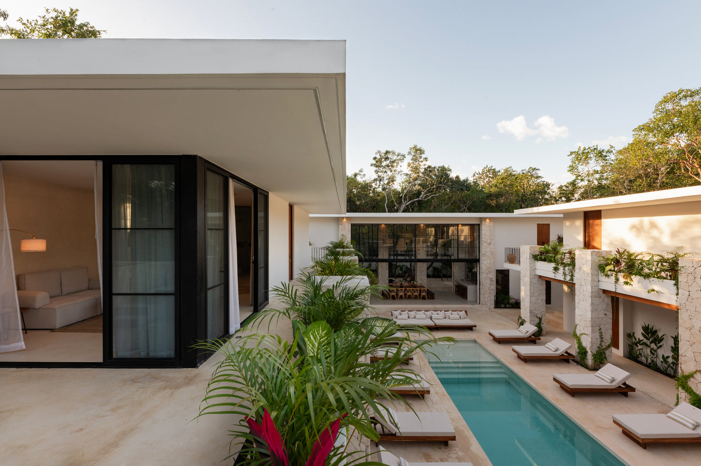 9 Bedroom Jungle Hacienda