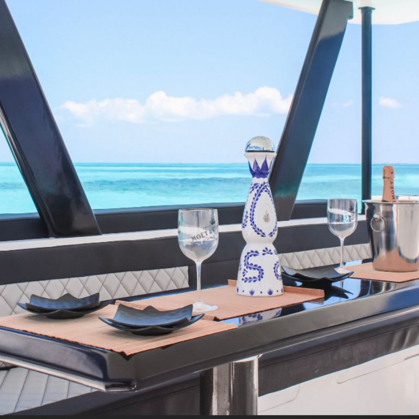 55 Ft Motor Catamaran Cancun (Cap max 45 People)